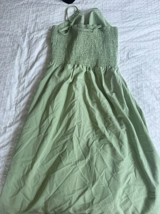 Amazon Sage Green Maxi Dress with Cutout - Picture 4 of 4